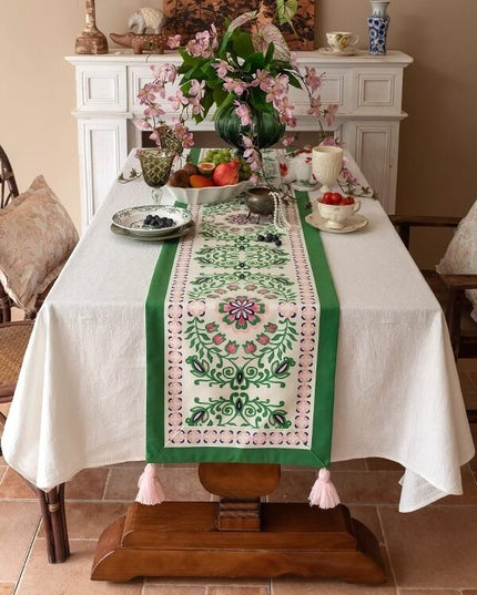 Floral Breeze Table Runner