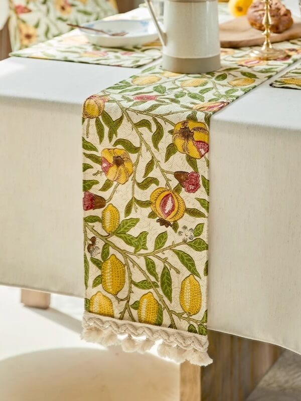 Lemon Bubble Table Runner