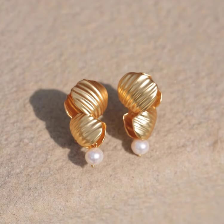 Sunset Vintage Natural Ripple Pearl Earrings