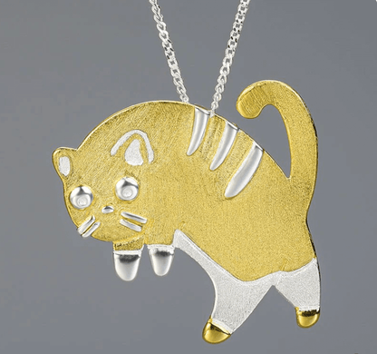 Startled Cat - Handmade Pendant