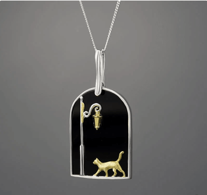 Wandering Cat - Handmade Necklace