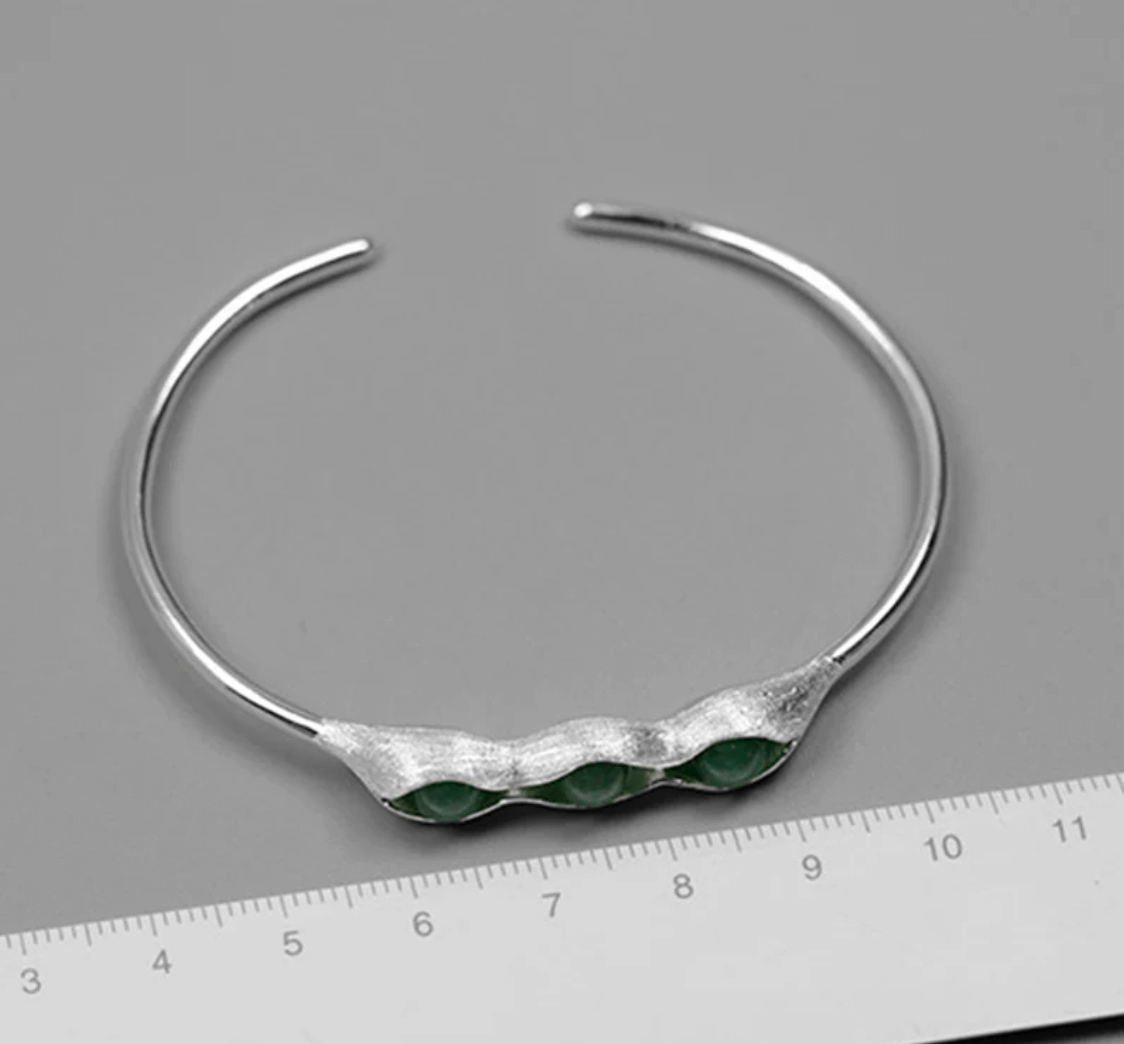 Lucky Peas - Adjustable Bangle