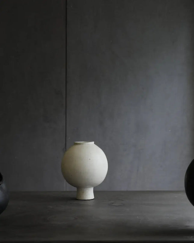 Modern Abstract Flower Ceramic Vase