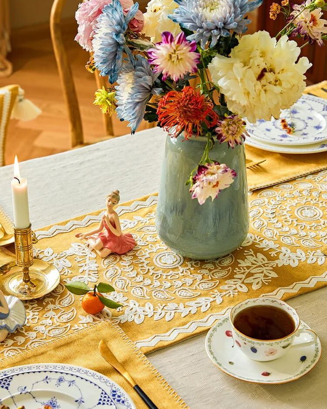 Coffee Time Table Runner