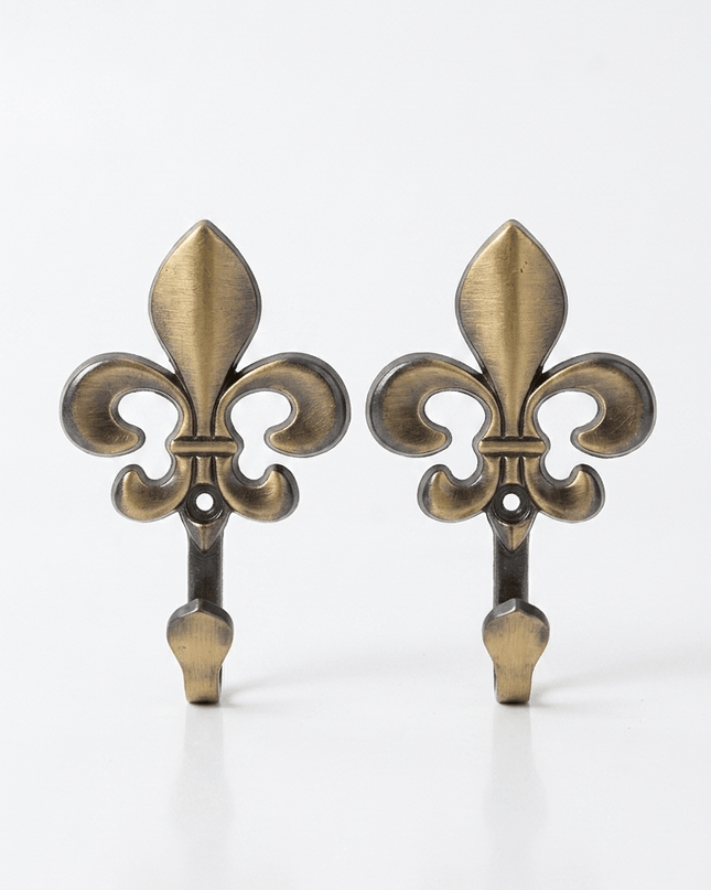 Brass Fleur De Lis Tapestry Clips & Leather Cord—Medieval Modern Tapestry Hanging Set