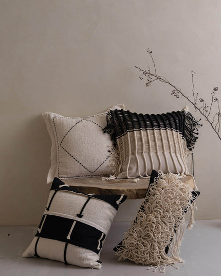 Antique Living Room Cotton-Linen Cushion - Naturally Breathable Home Decor