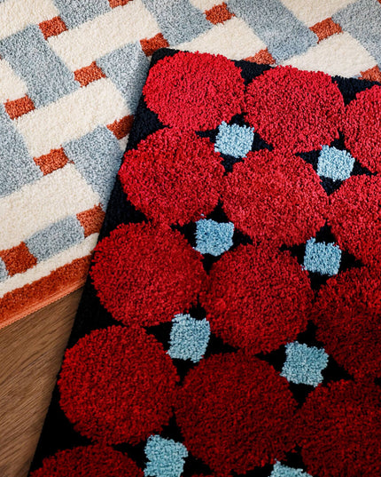 Tufted Wool Chequered Non-Slip Rug