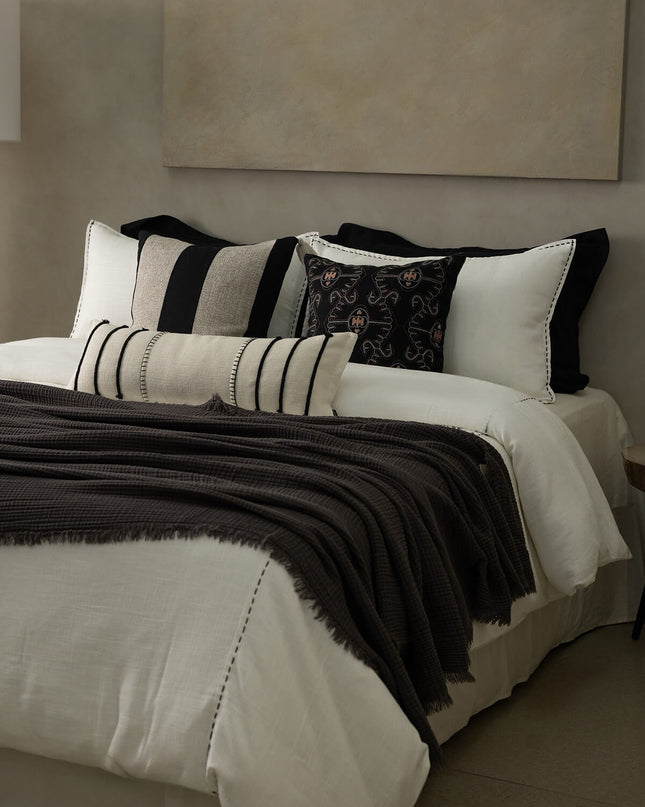 Wabi-sabi Stripe Linen Tassel Cushion