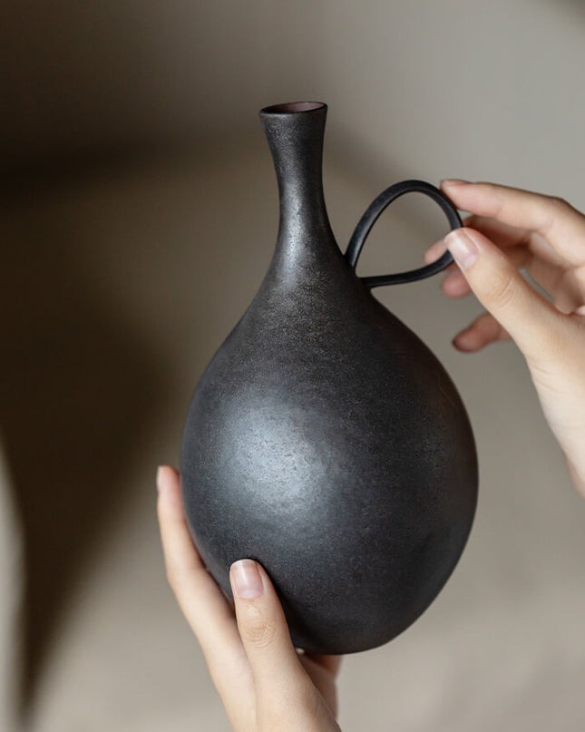 Kiln-Changed Ceramic Art Vase - Japanese Artisan