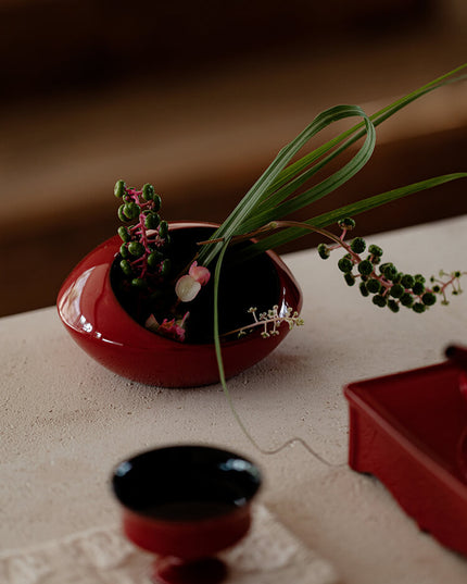 Japan Ceramic Flower Arrangement Bowl Vase - Christmas Edition