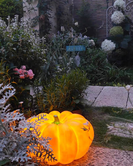 Autumn Outdoor Garden Pumpkin Lighting - Thanksgiving Edition