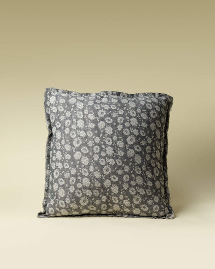 Modern Bedroom Cushion & Throw Pillows