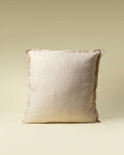 Modern Bedroom Cushion & Throw Pillows