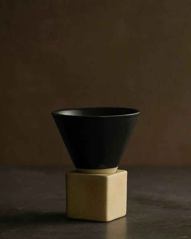 Hourglass Waist Ceramic Latte Mug