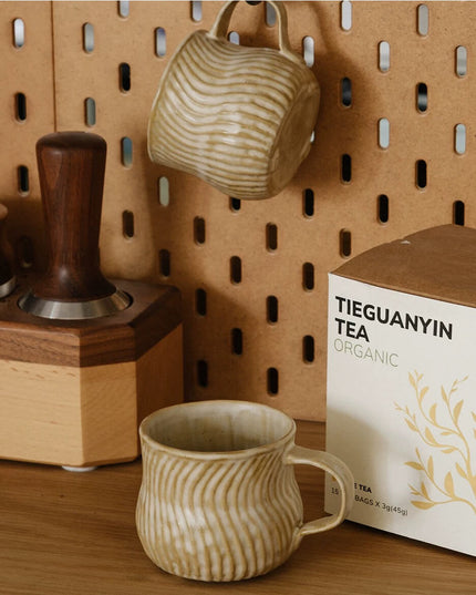 Vintage Textured Ceramic Latte Mug Set