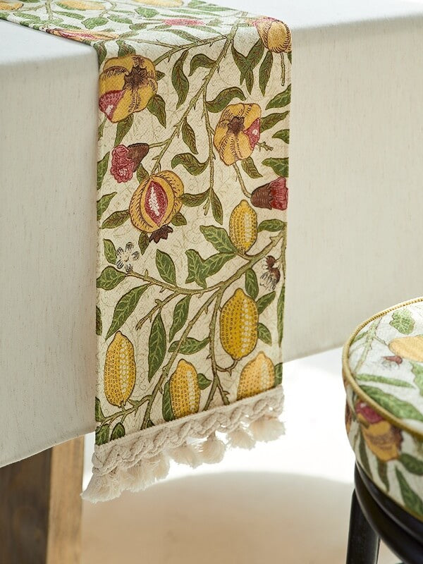 Lemon Bubble Table Runner