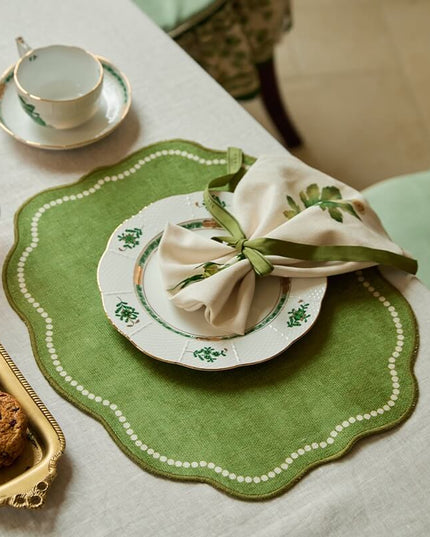 Molly's Manor Tablecloths & Placemats Set