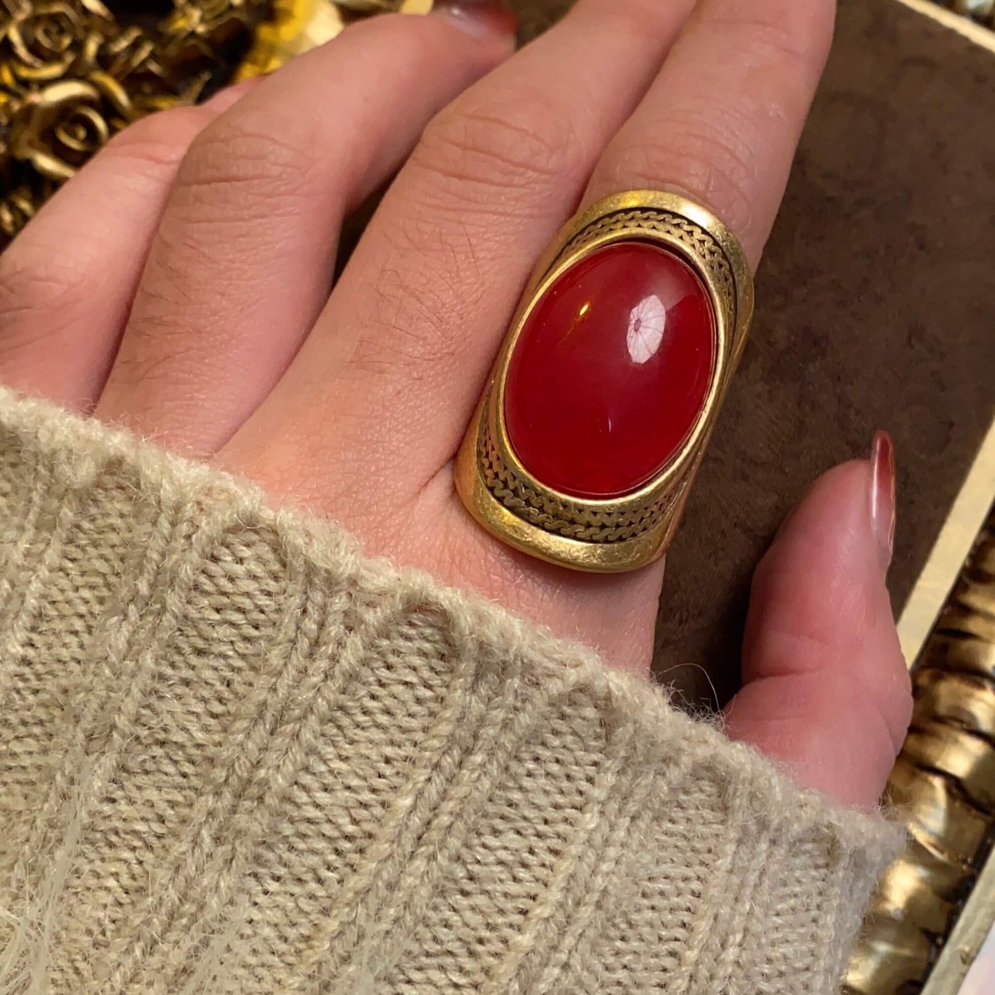 「Vintage Rings Book」Natural Stone Agate Vintage Gold Coin Ring