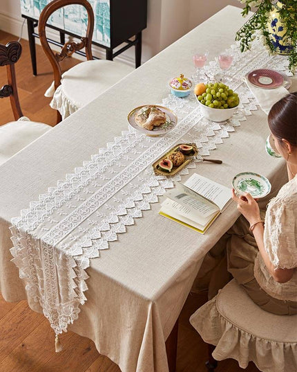 White Flower Table Runner