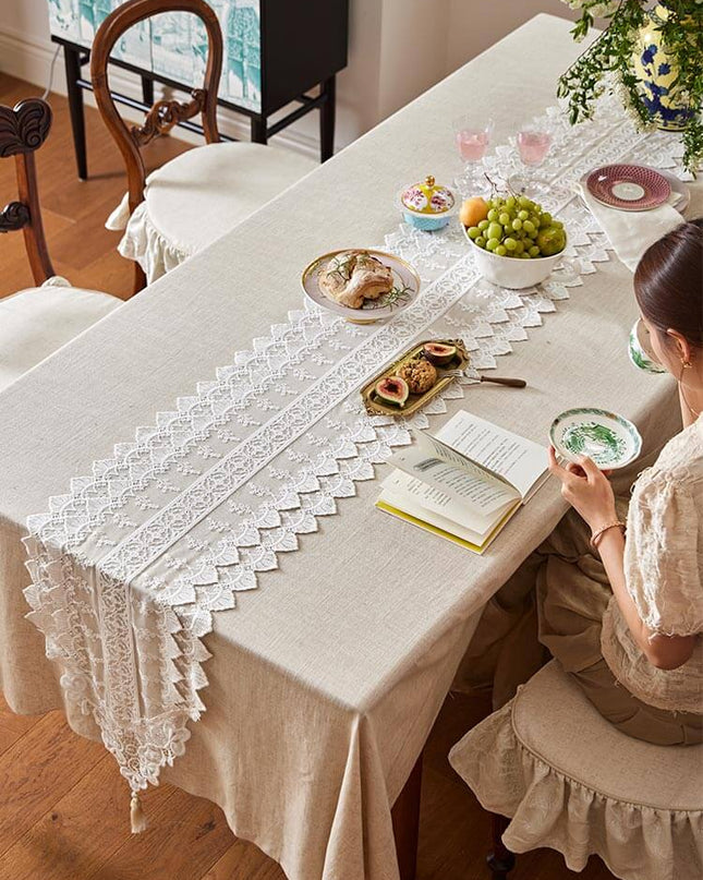 White Flower Table Runner