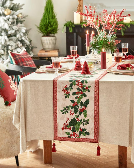 Berry Table Runner: Halloween Edition