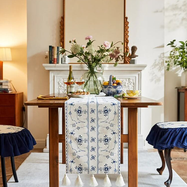 Blue Willow Table Runner