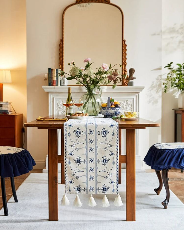 Blue Willow Table Runner
